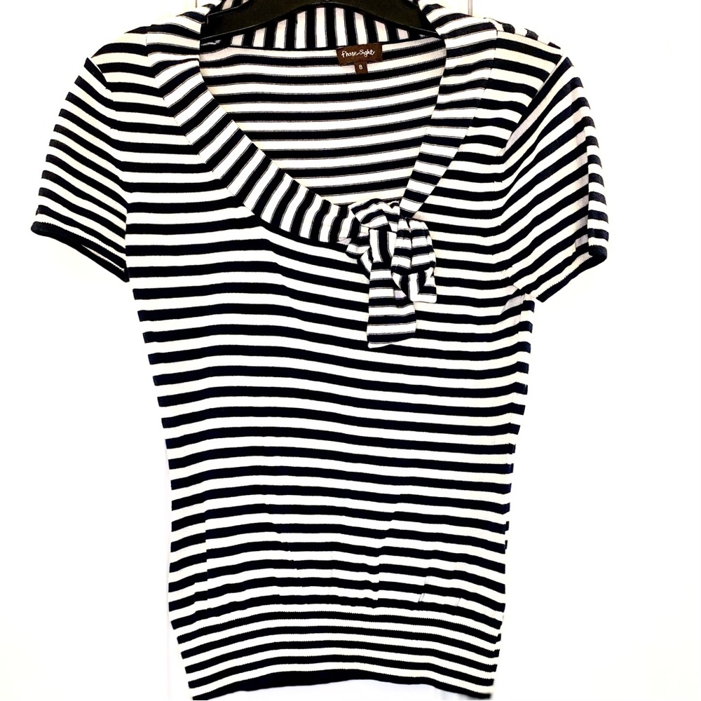 PHASE EIGHT BLACK/WHITE STRIPED SWEATER Size:8